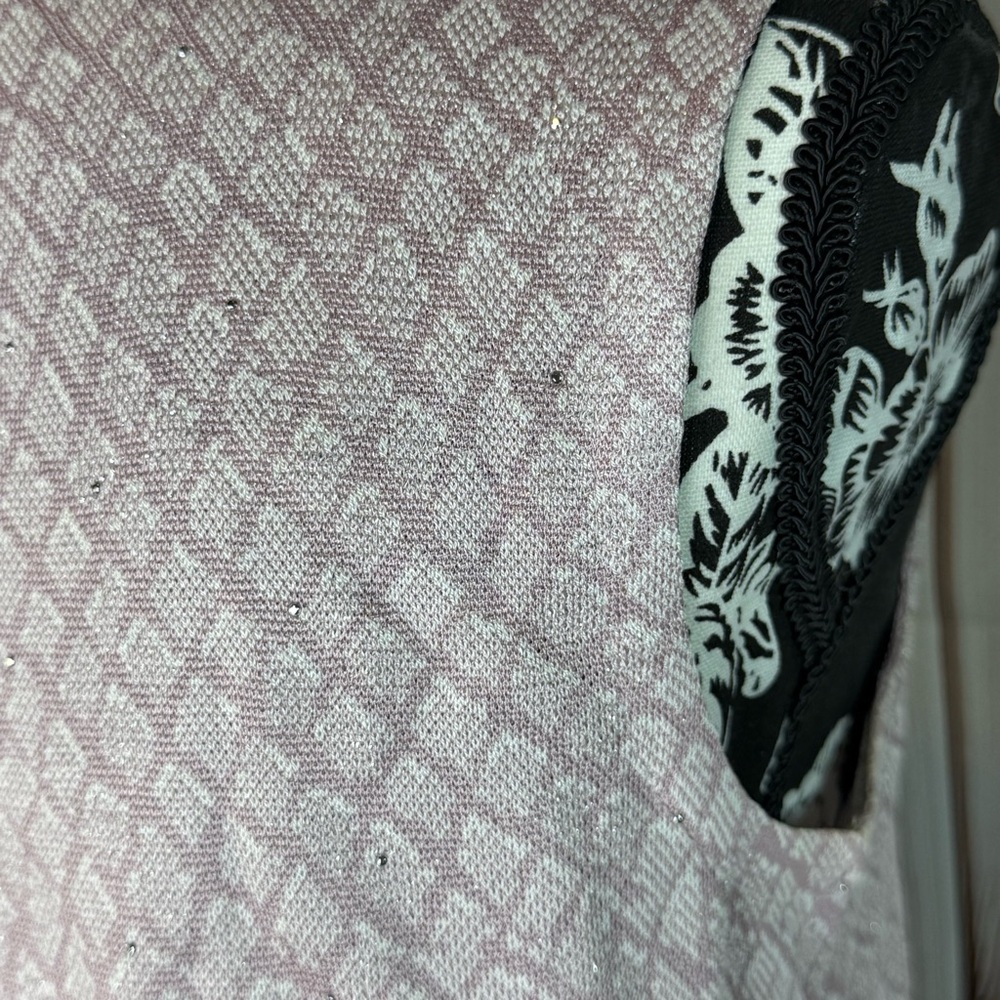 ST. JOHN COLLECTION - Picture 3 of 5